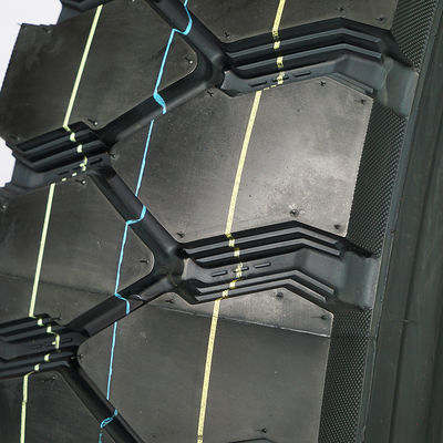 La fabbrica di Chinses gomma tutto il camion radiale d'acciaio Tiro    AR535 7.00R16