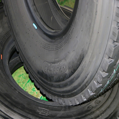 7,00 pneumatici e metropolitana resistenti del camion R16 11,00 R20 12,00 R20